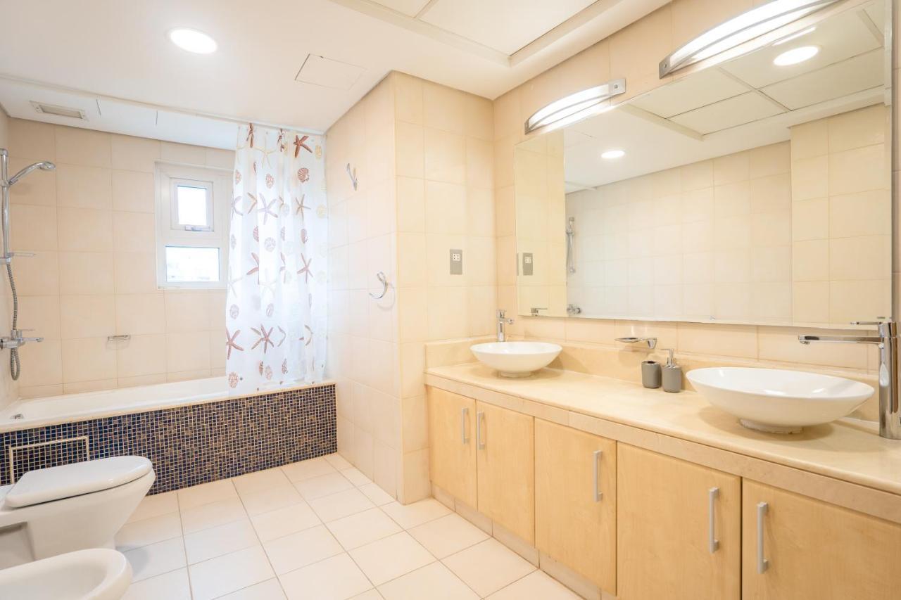 Luxury 4Br Apt - Palm Jumeriah - Beach Club Access Dubai Exterior foto